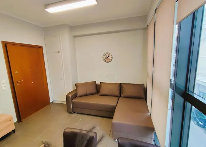 Cosy In شقة باترا